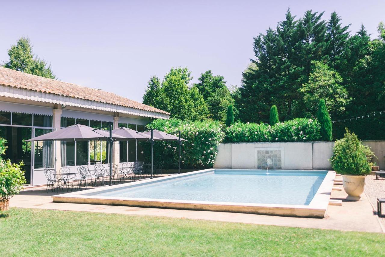 Domaine De Blanche Fleur Hotell Châteauneuf-de-Gadagne Exteriör bild