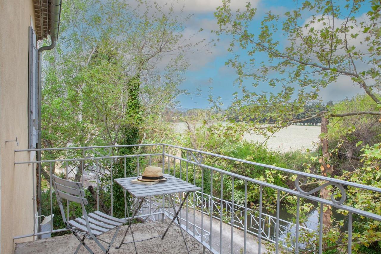 Domaine De Blanche Fleur Hotell Châteauneuf-de-Gadagne Exteriör bild